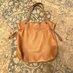 Tory Burch Marion Slouchy Leather Tote in Bark